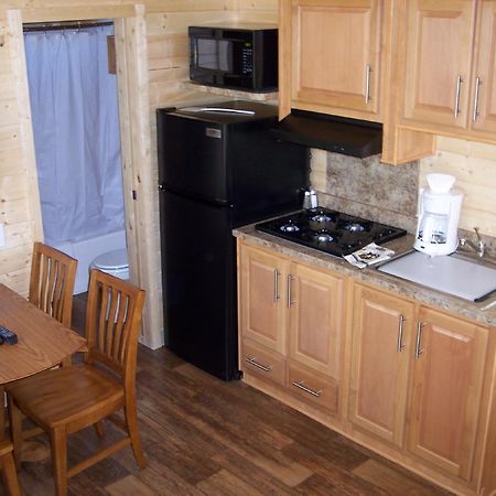 Russian River Camping Resort Cottage 7 Cloverdale Zewnętrze zdjęcie
