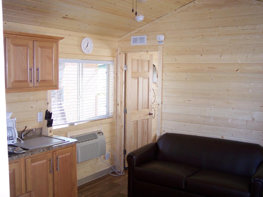 Russian River Camping Resort Cottage 7 Cloverdale Zewnętrze zdjęcie